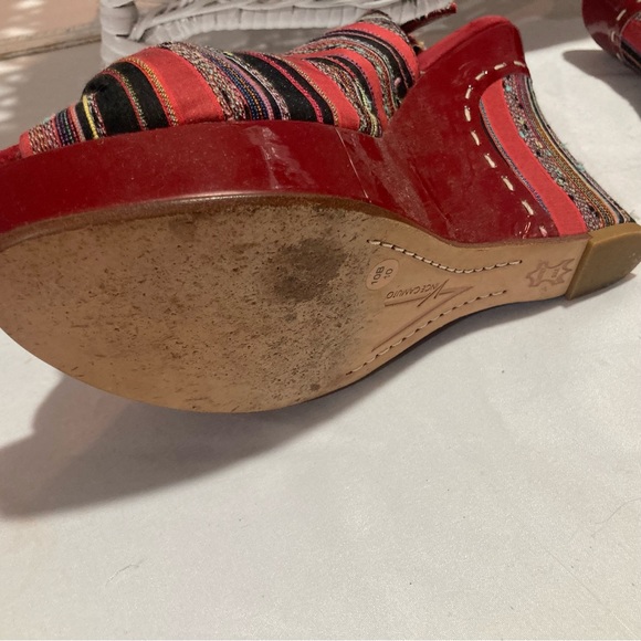 Vince Camuto shoes - Picture 3 of 7